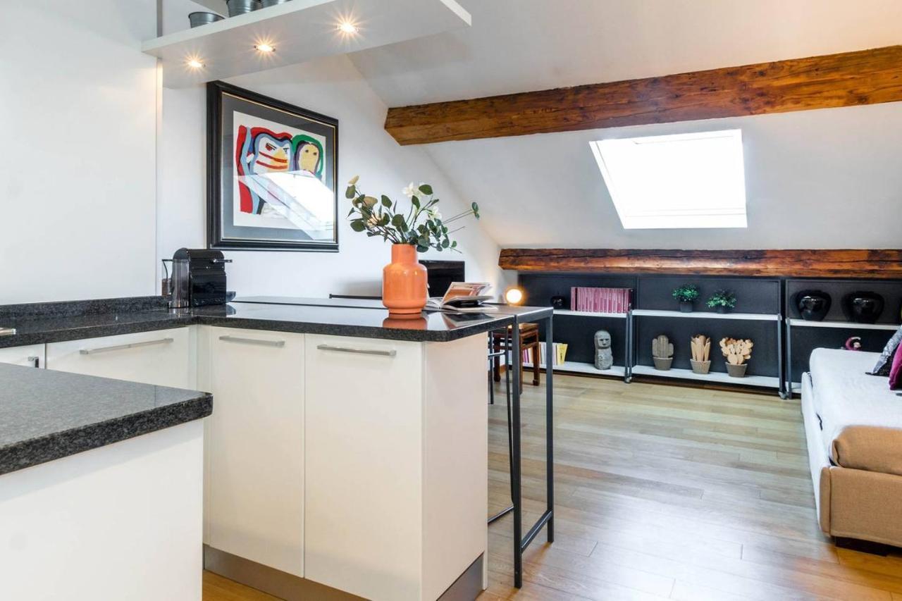 Altido Lovely Mansard Milan Bagian luar foto